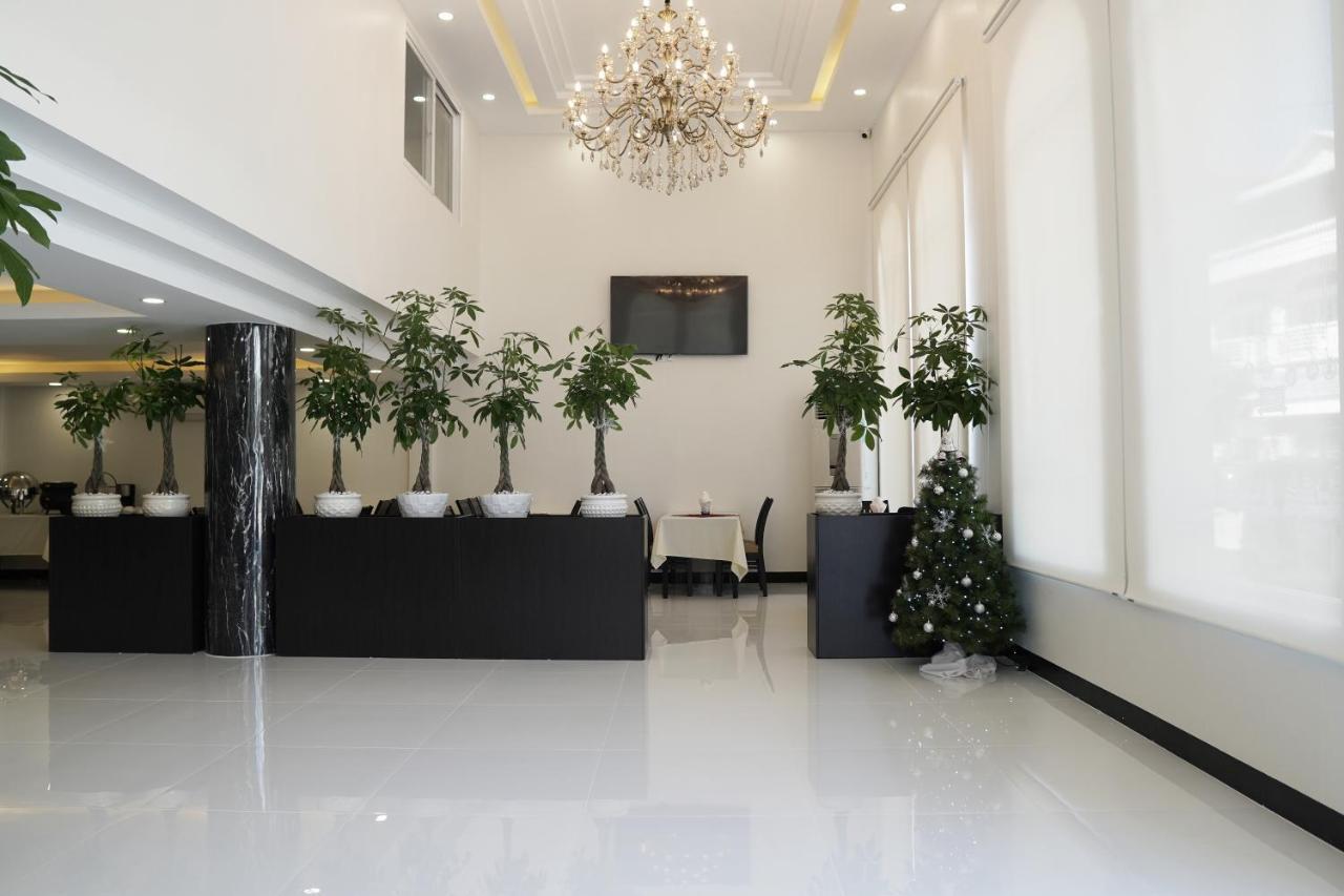 Apple Hotel Three - Near Pnh Airport Пном Пен Екстериор снимка